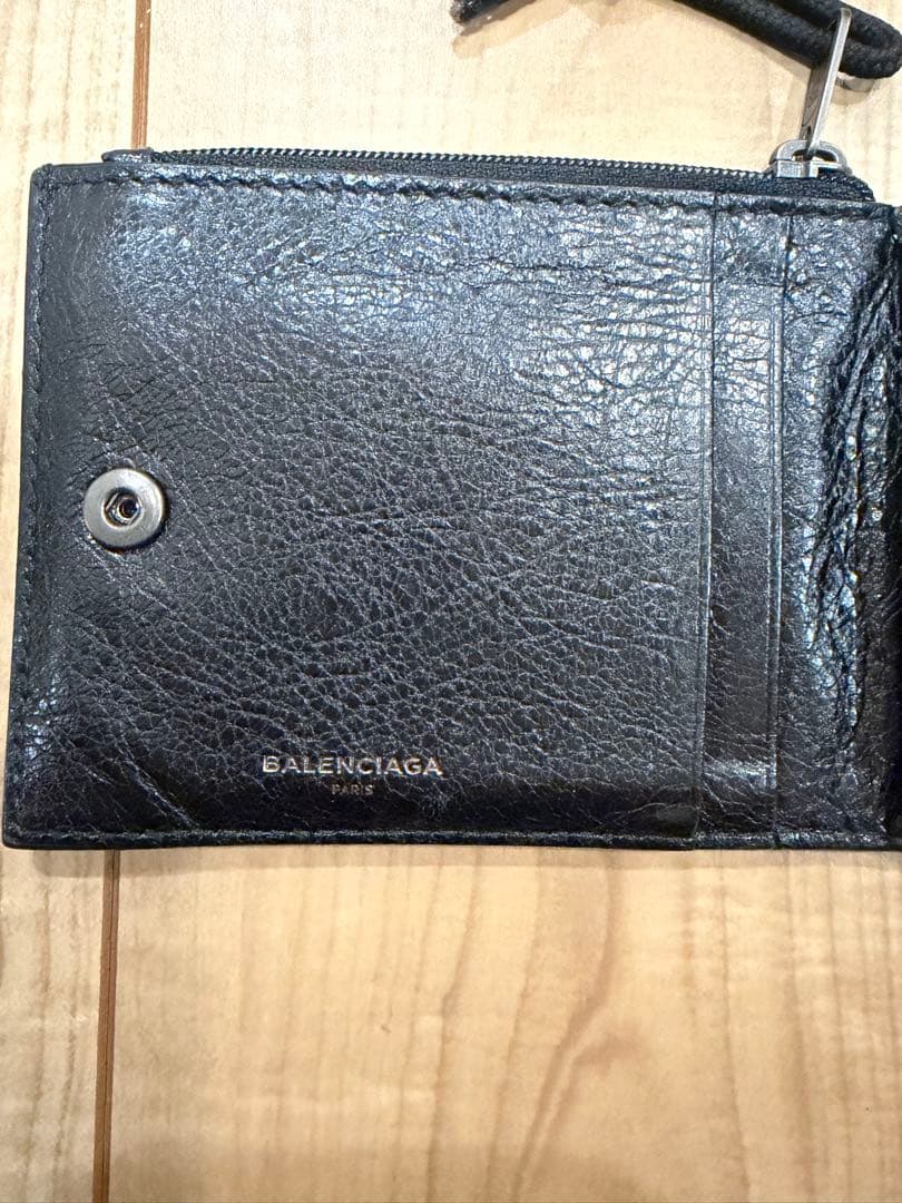 BALENCIAGA ニつ折り財布 黒 レザー