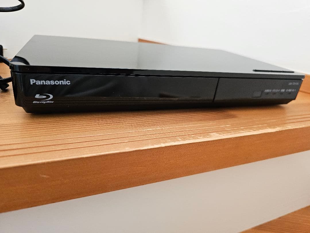 美品PanasonicポータブルテレビUN-15D10Dプライベートビエラ15型