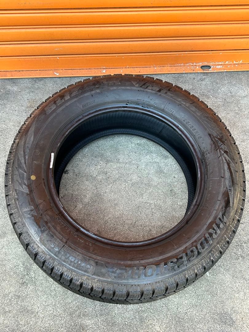 22年ブリヂストン ブリザック VRX2 195/65R15 2本セット