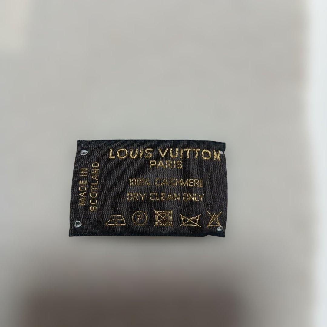 【お買い得】LOUIS VUITTON ロゴ入りマフラー グレージュ色訳あり