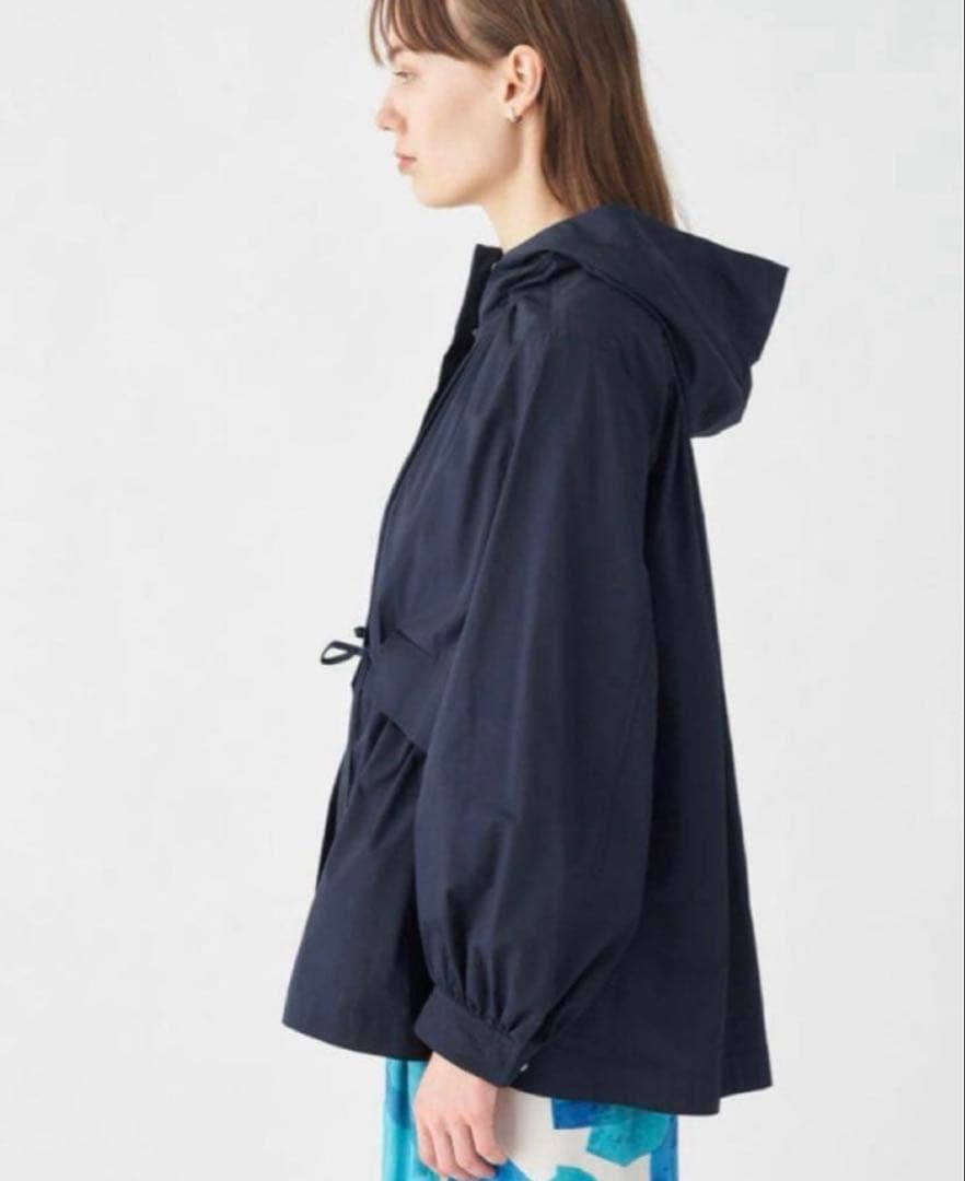 美品 Ballsey ライトタフタ フーデットショートコート 36