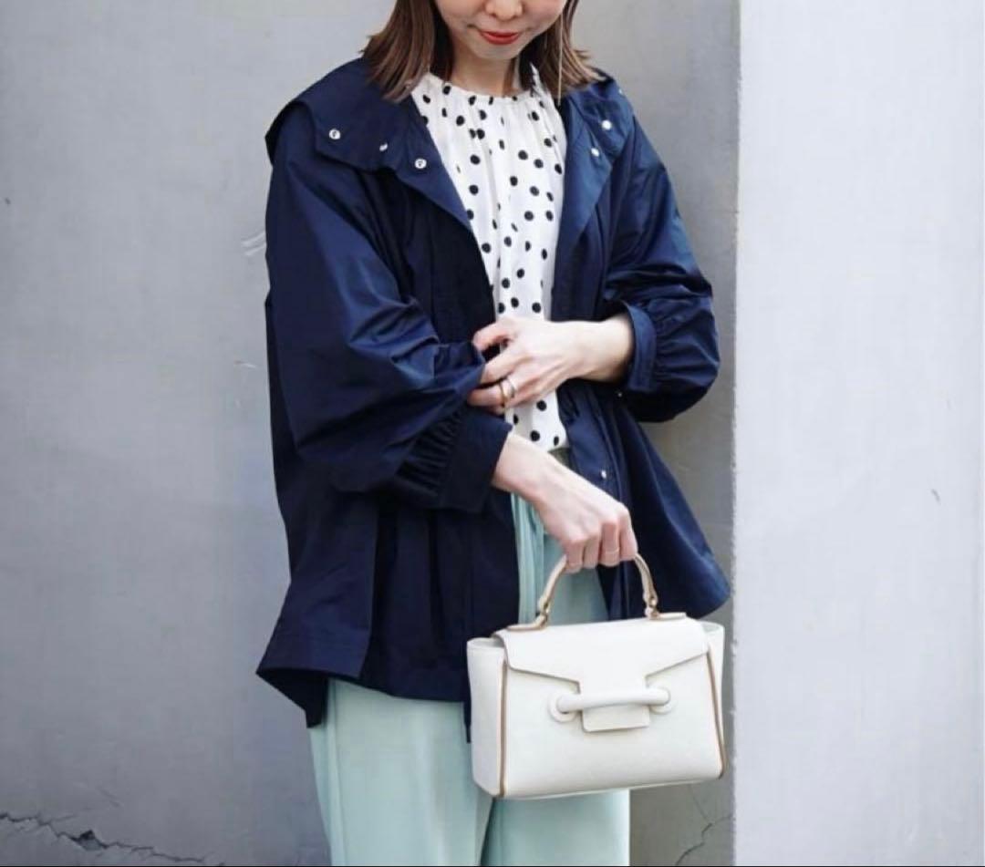 美品 Ballsey ライトタフタ フーデットショートコート 36