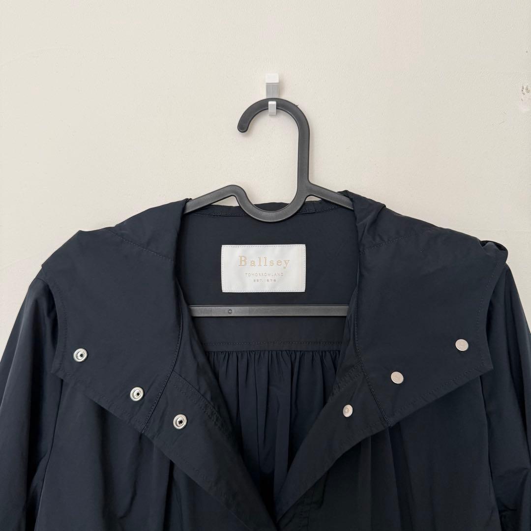 美品 Ballsey ライトタフタ フーデットショートコート 36