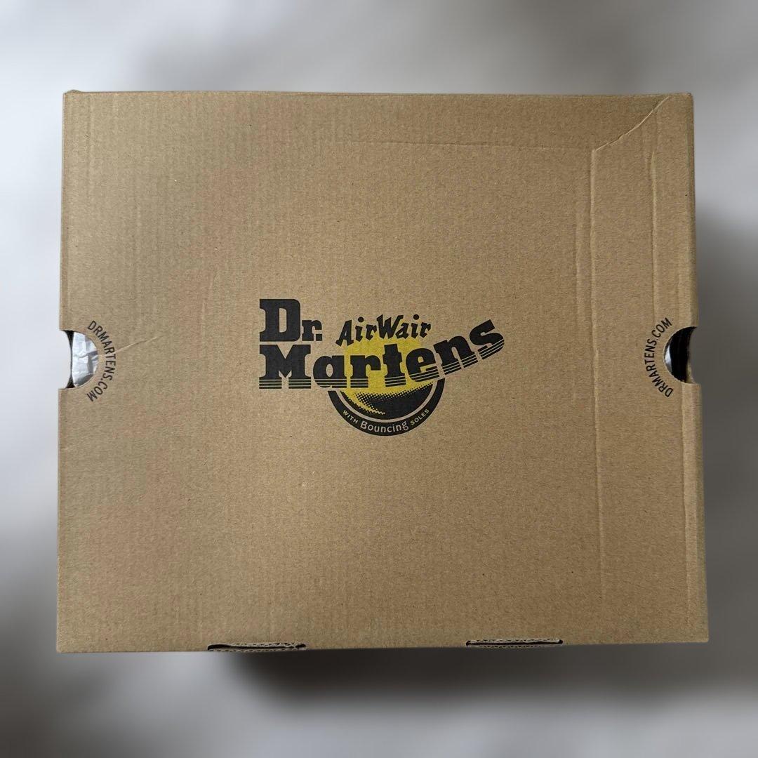 Dr. Martens ブラック厚底ブーツ 白ステッチ 日本限定