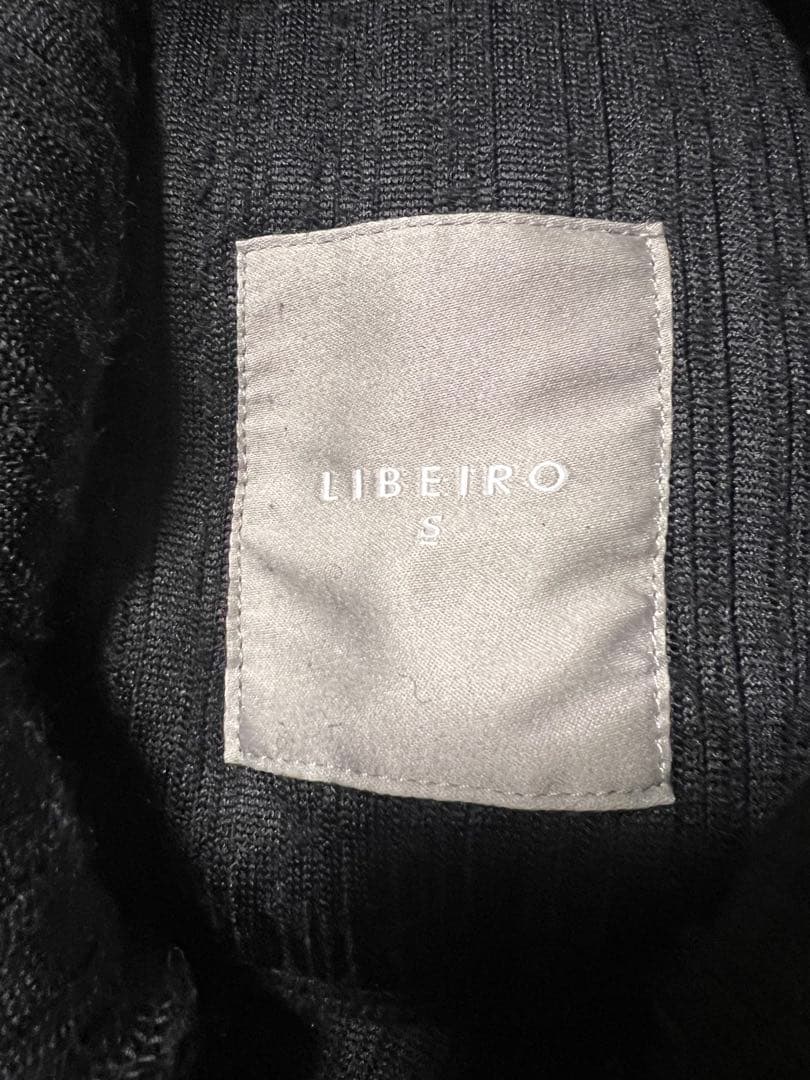 LIBEIRO ブラック サルエルパンツ
