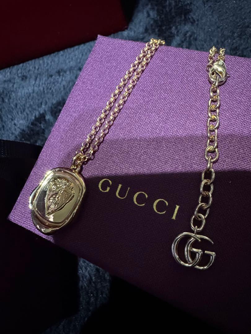 GUCCI デムナ　26ss 新作　クレストチャームネックレス