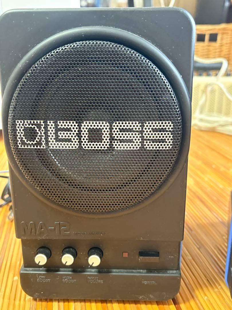BOSS MA-12 スタジオモニタースピーカー　2本セット
