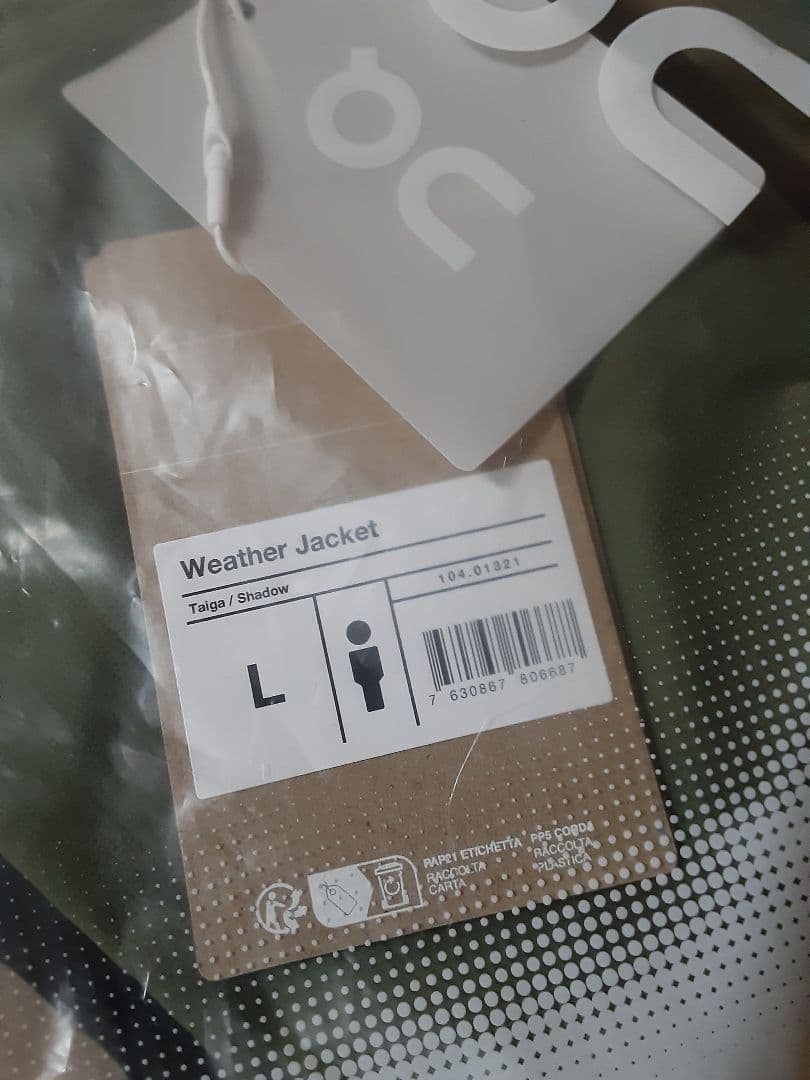 新品未使用 On オン Weather Jacket ランニングジャケット