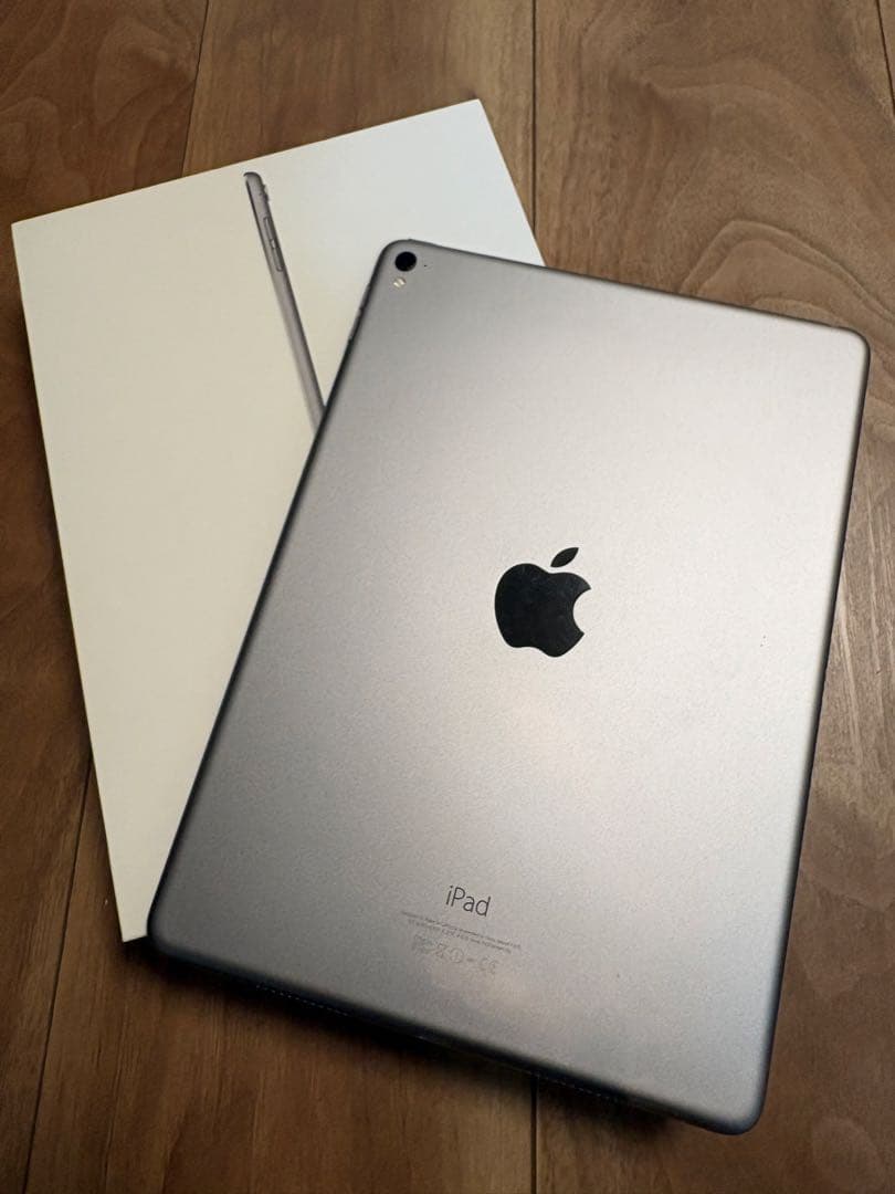 iPad Pro 9.7インチ Wi-Fiモデル 128GB スペースグレー
