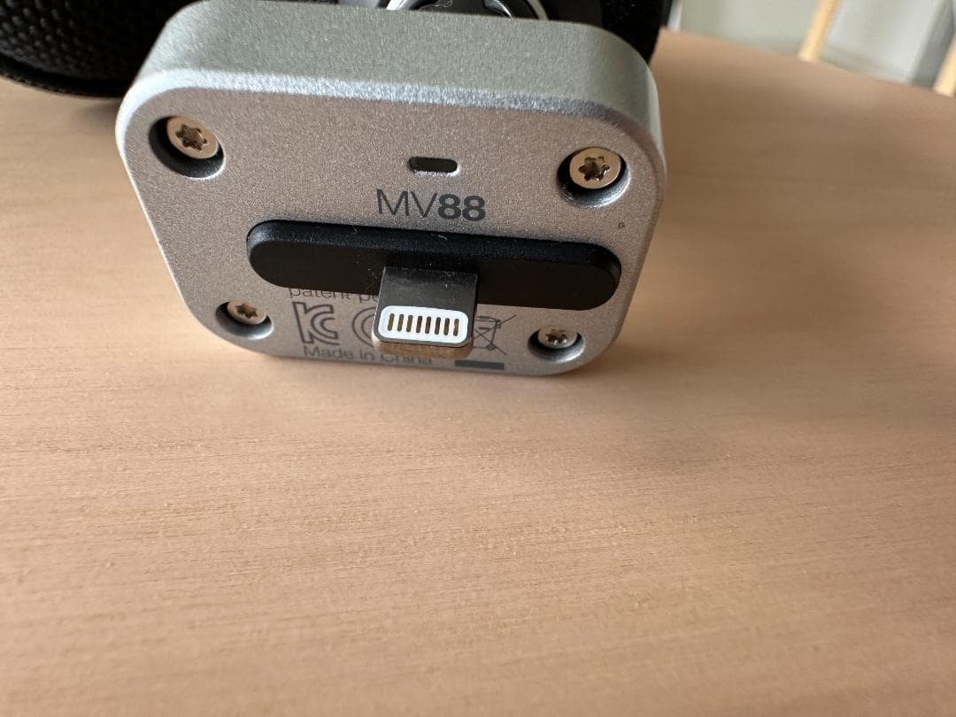 SHURE MV88 デジタルステレオコンデンサーマイクロフォン