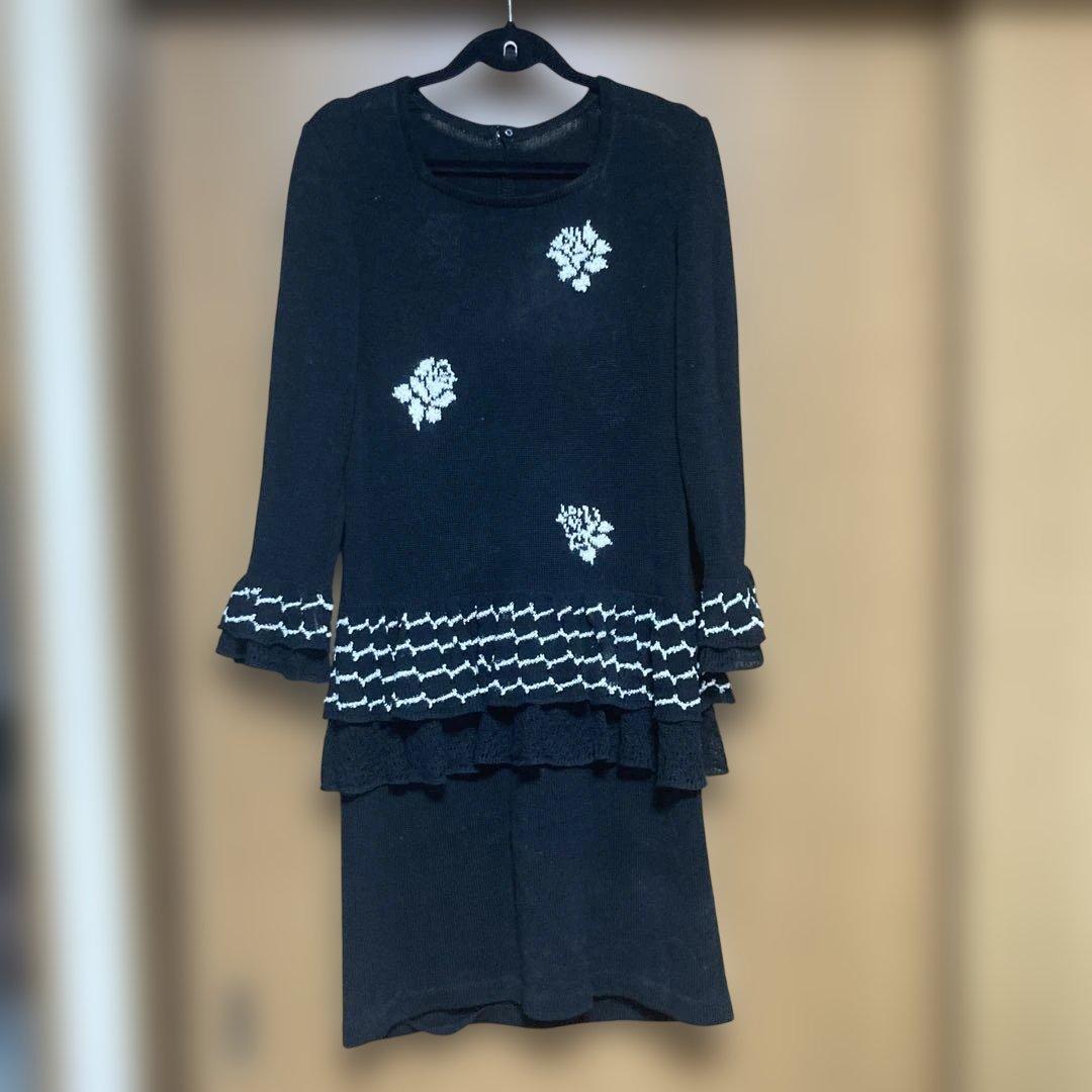 SHINSAI KATO 黒 花柄刺繍 長袖ニットワンピース