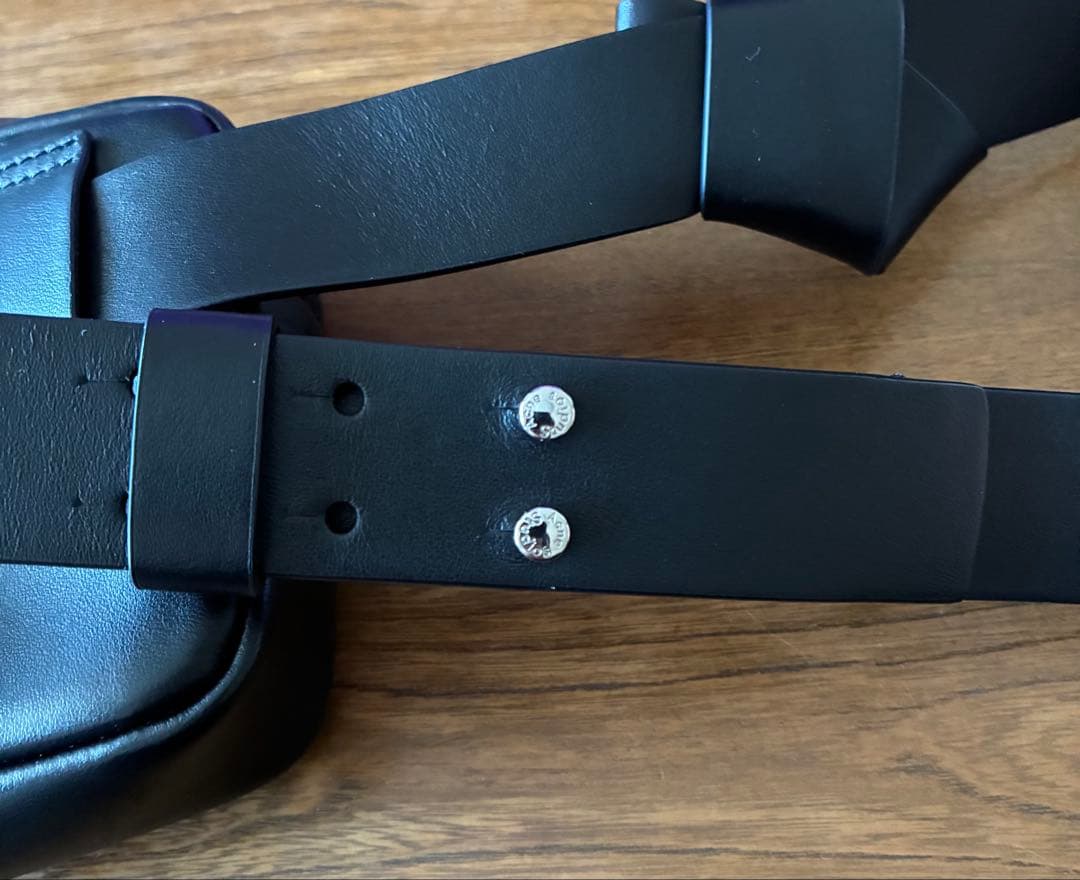 バッグ Acne Studios Musubi belt bag