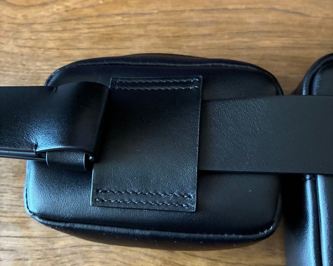 バッグ Acne Studios Musubi belt bag
