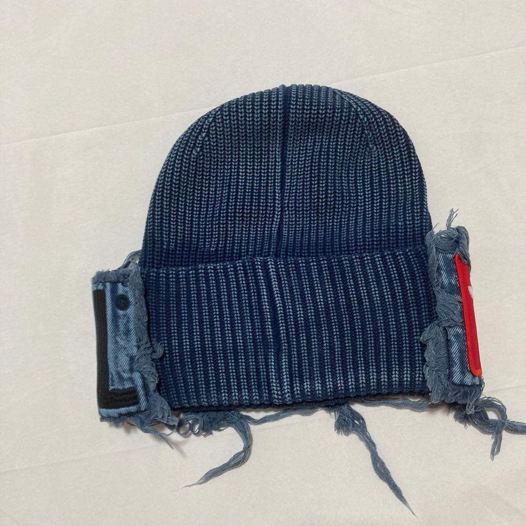 美品 **DIESEL ダークブルー ニット帽 フリンジ付き