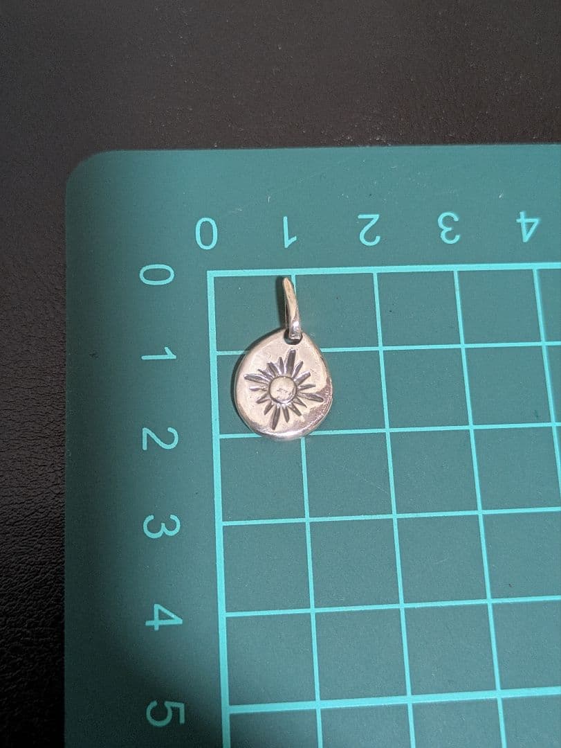 極美品　アリゾナフリーダム　SVメタル　ペンダントトップ