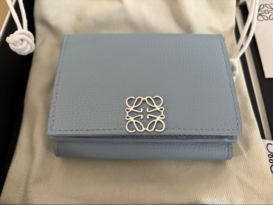 ロエベ （LOEWE） アナグラム バーティカル ウォレット
