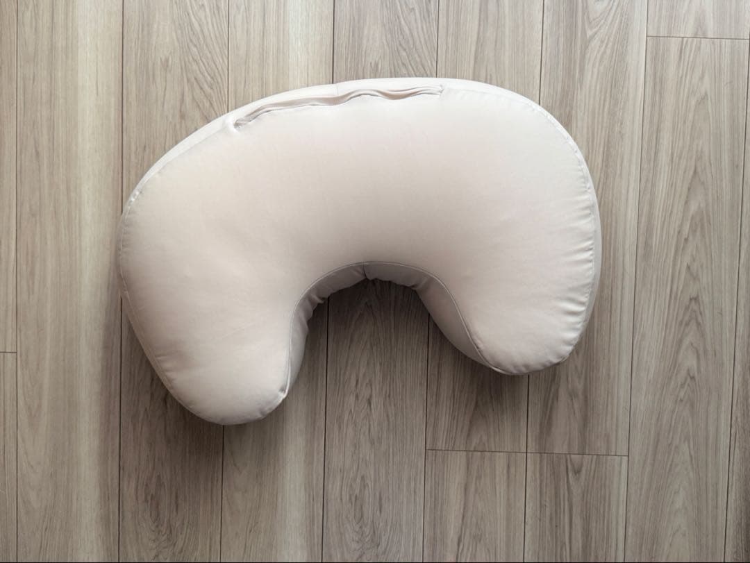 【美品】　Yogibo ヨギボー メガ ムーン ピロー ピスタチオ