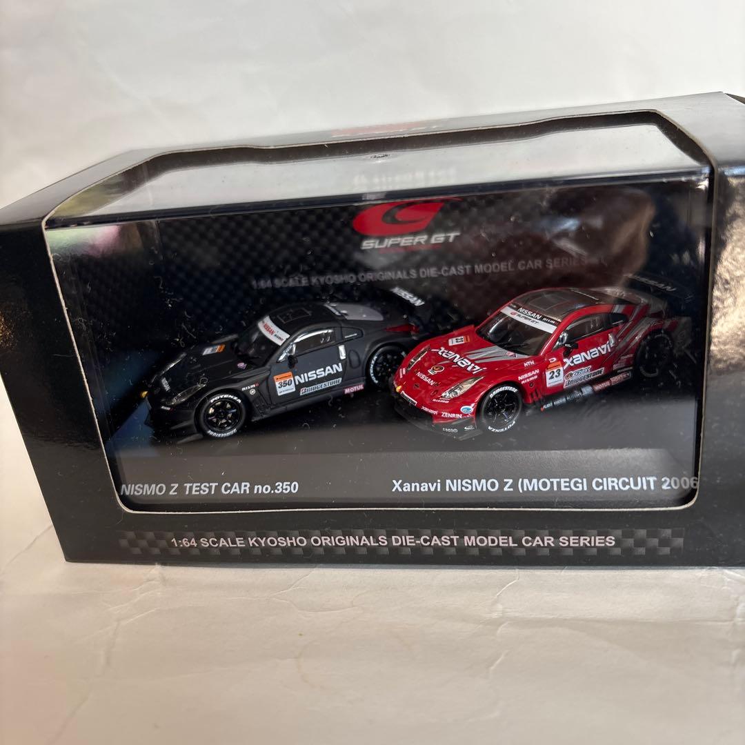京商　1/64ニスモZテストカー　ザナビイニスモZ2台セットです￼