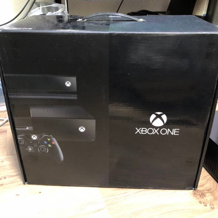 xbox one本体とモンスターハンターソフト