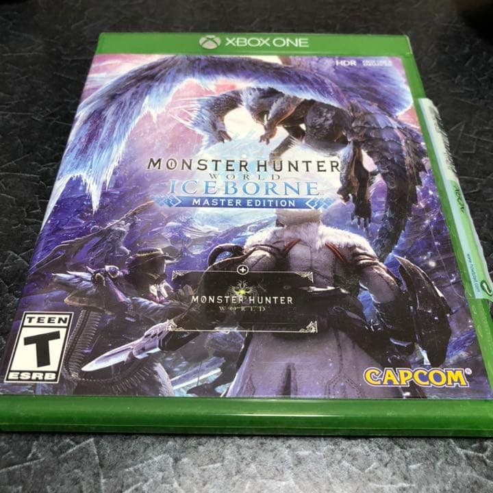 xbox one本体とモンスターハンターソフト