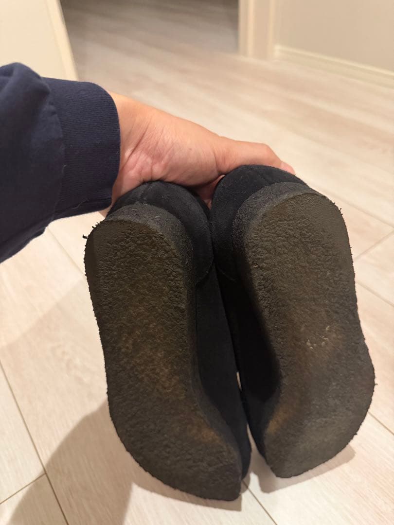 0*i様 Clarks ワラビーローファー　ブラックスエード27.5cm UK9