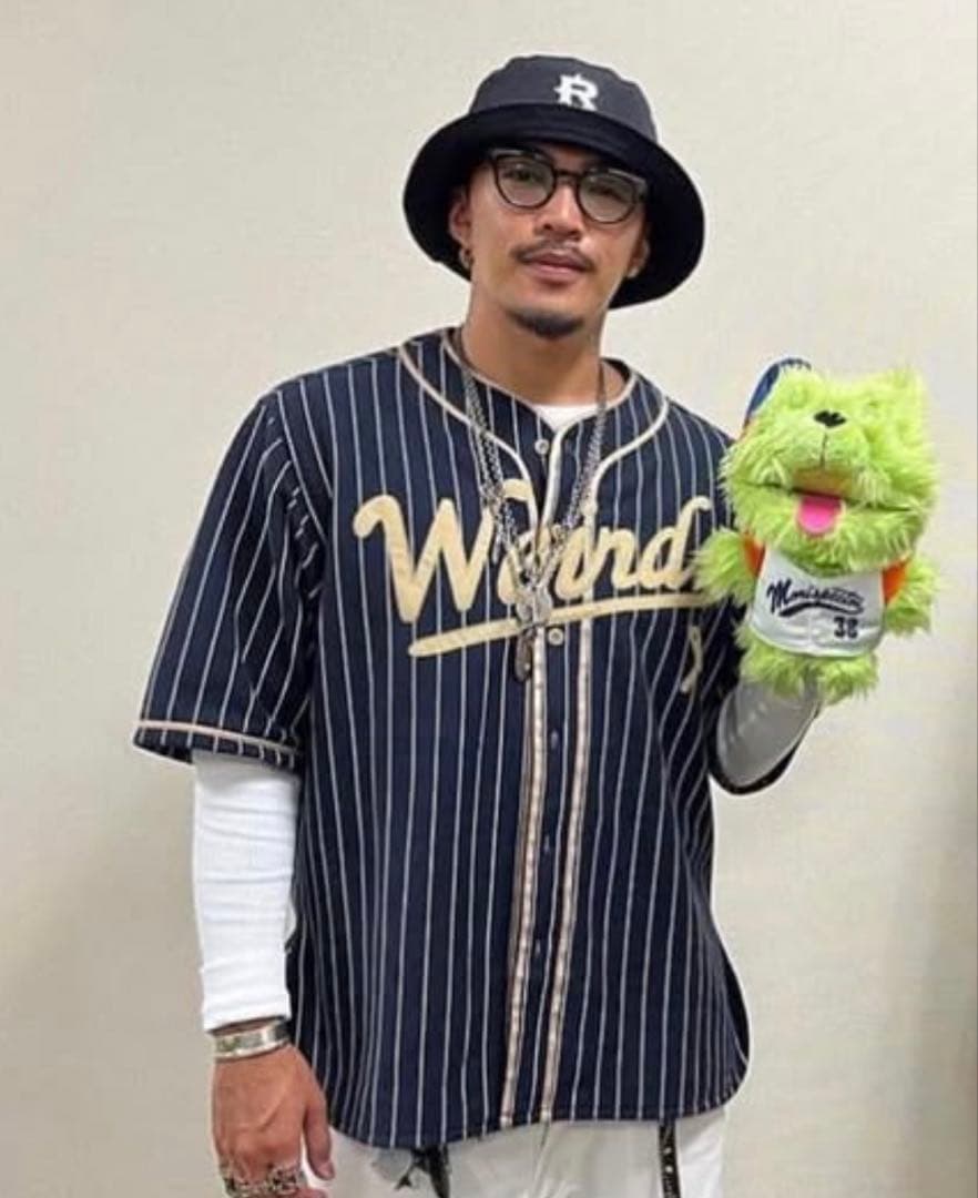 【破格】数原龍友着用タイプ　銀爪メタル付きフェザー　ロングチェーン