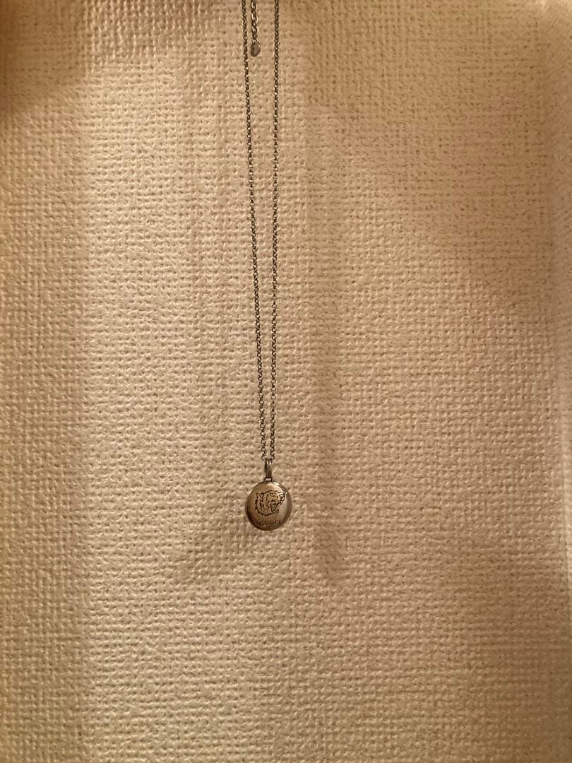 Gucci トラモチーフ ネックレス