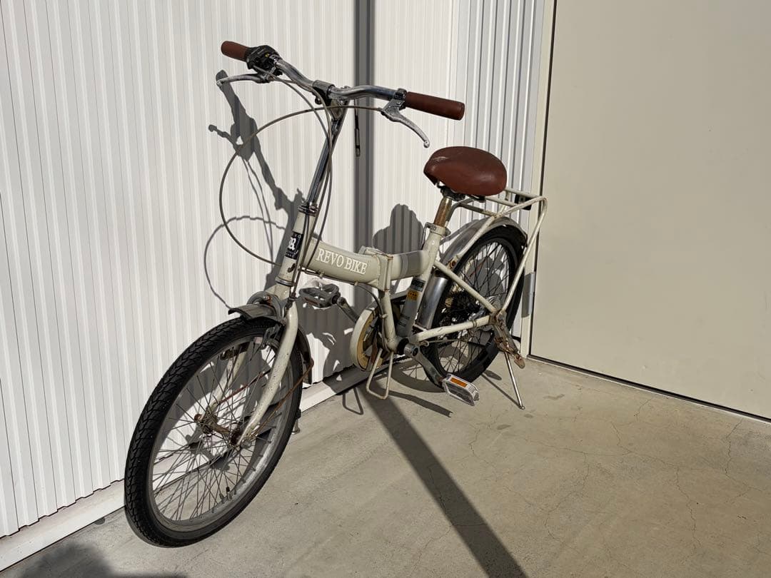 折りたたみ自転車　REVO BIKE 20インチ　手渡しのみ　近場の配達相談可