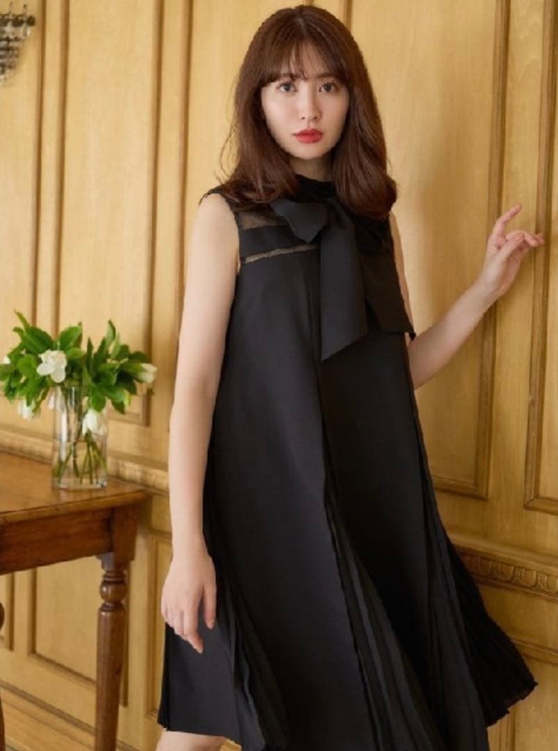 ワンピース herlipto lace trimmed bowtie dress Black