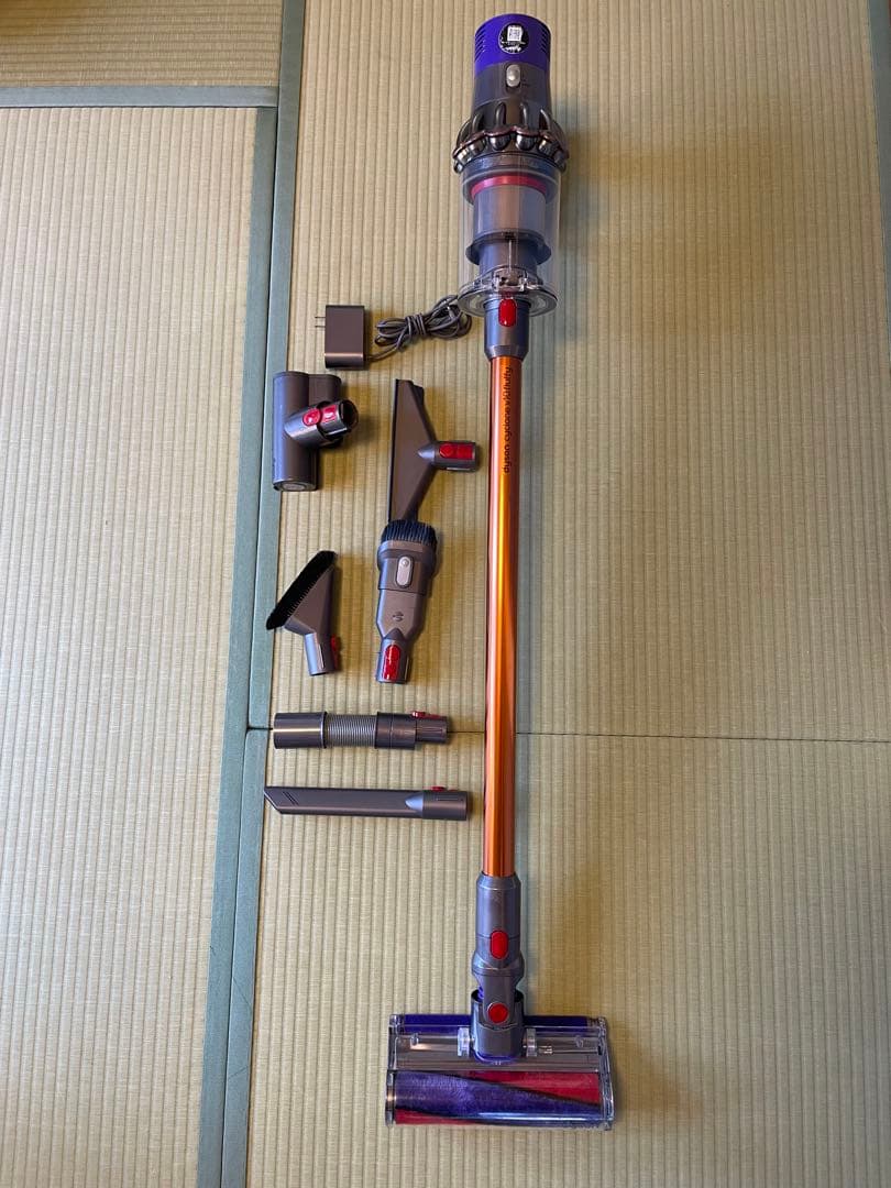 こゆき　Dyson スティッククリーナー 本体 各種アタsv12