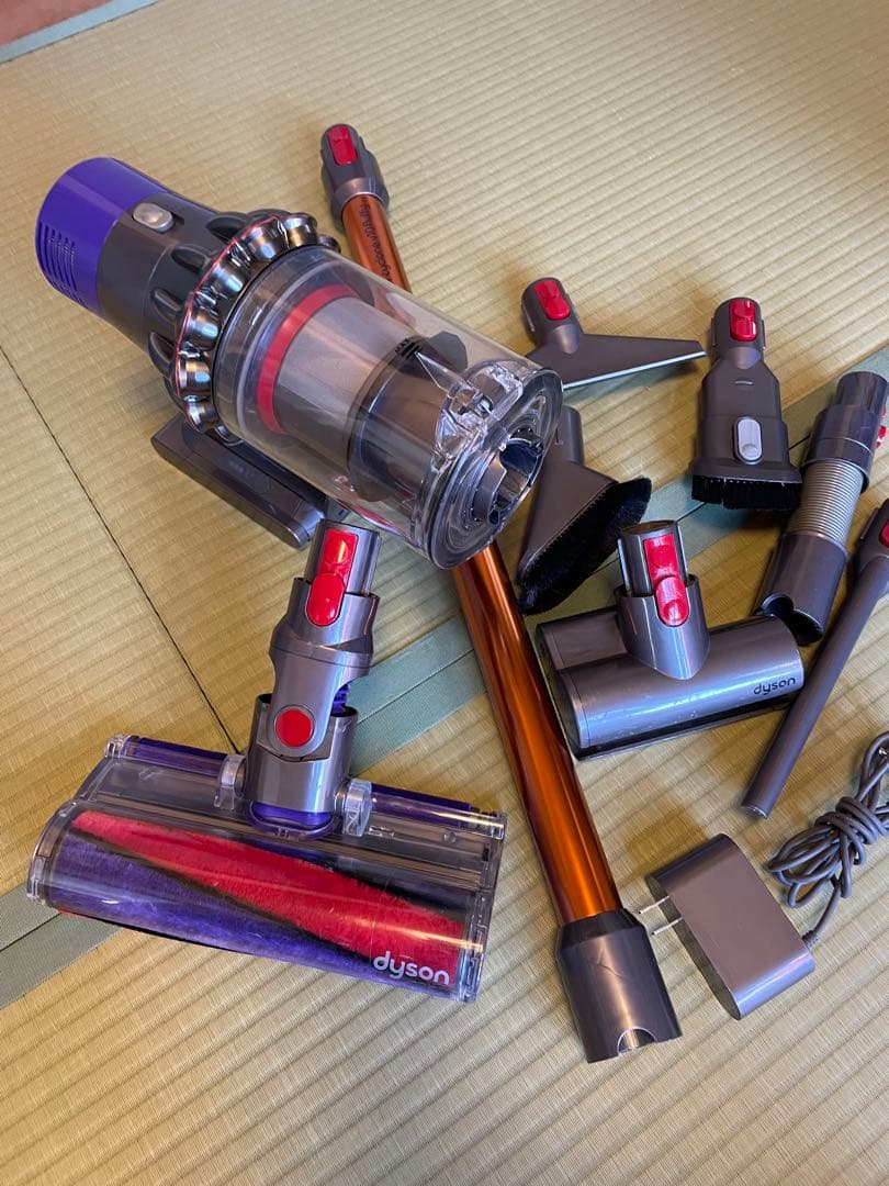 こゆき　Dyson スティッククリーナー 本体 各種アタsv12