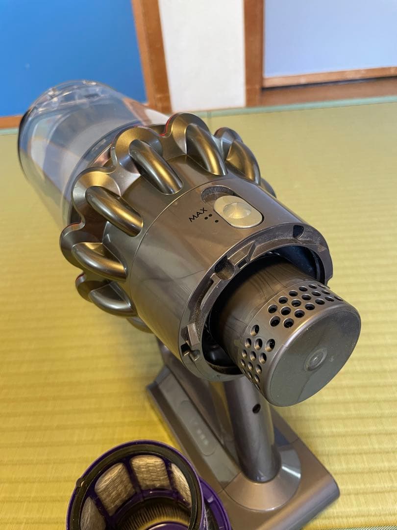 こゆき　Dyson スティッククリーナー 本体 各種アタsv12