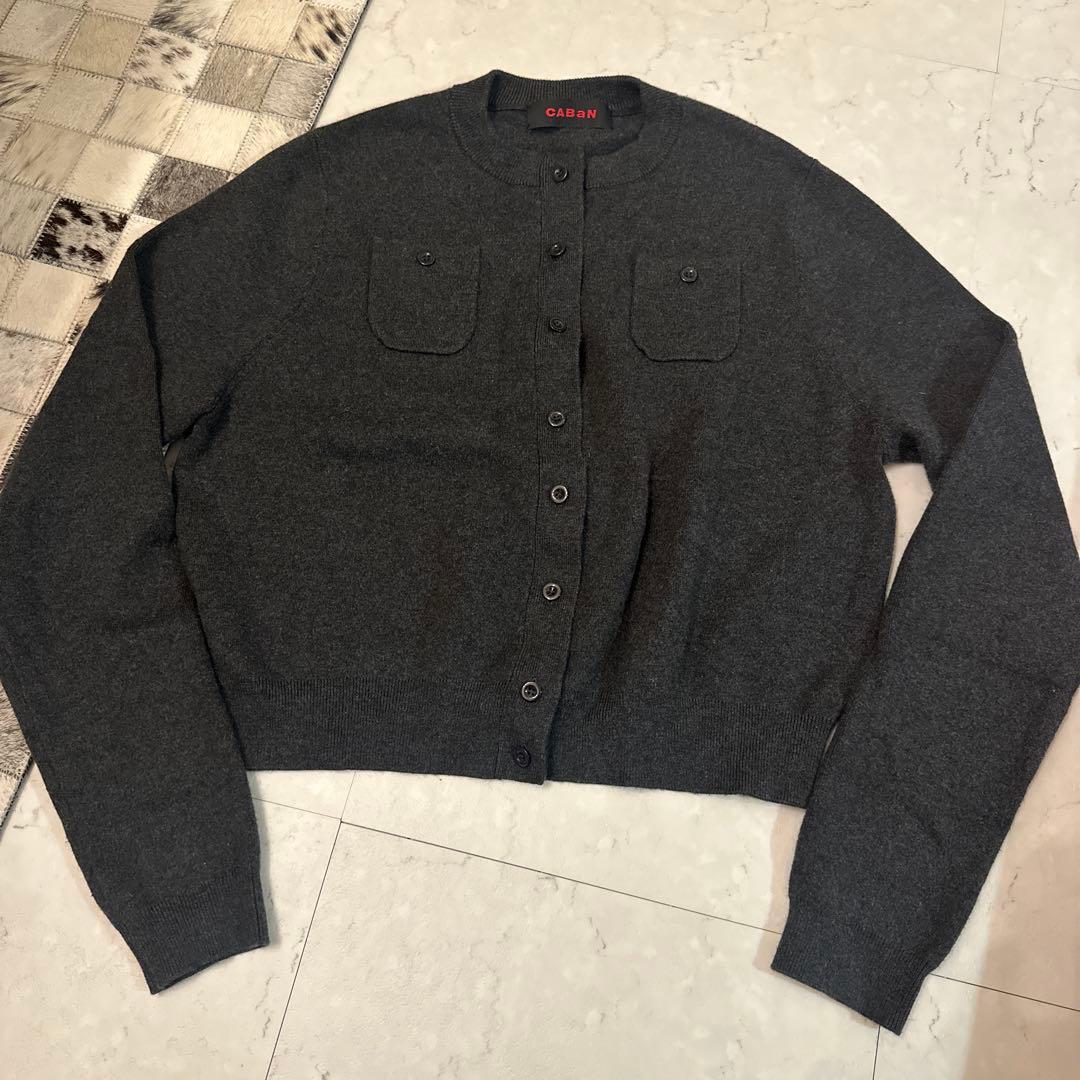 CABaN コットンカシミヤクルーネックカーディガン チャコールグレー XS