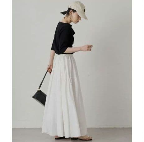 新品タグ付【Loungedress】パネルギャザースカート