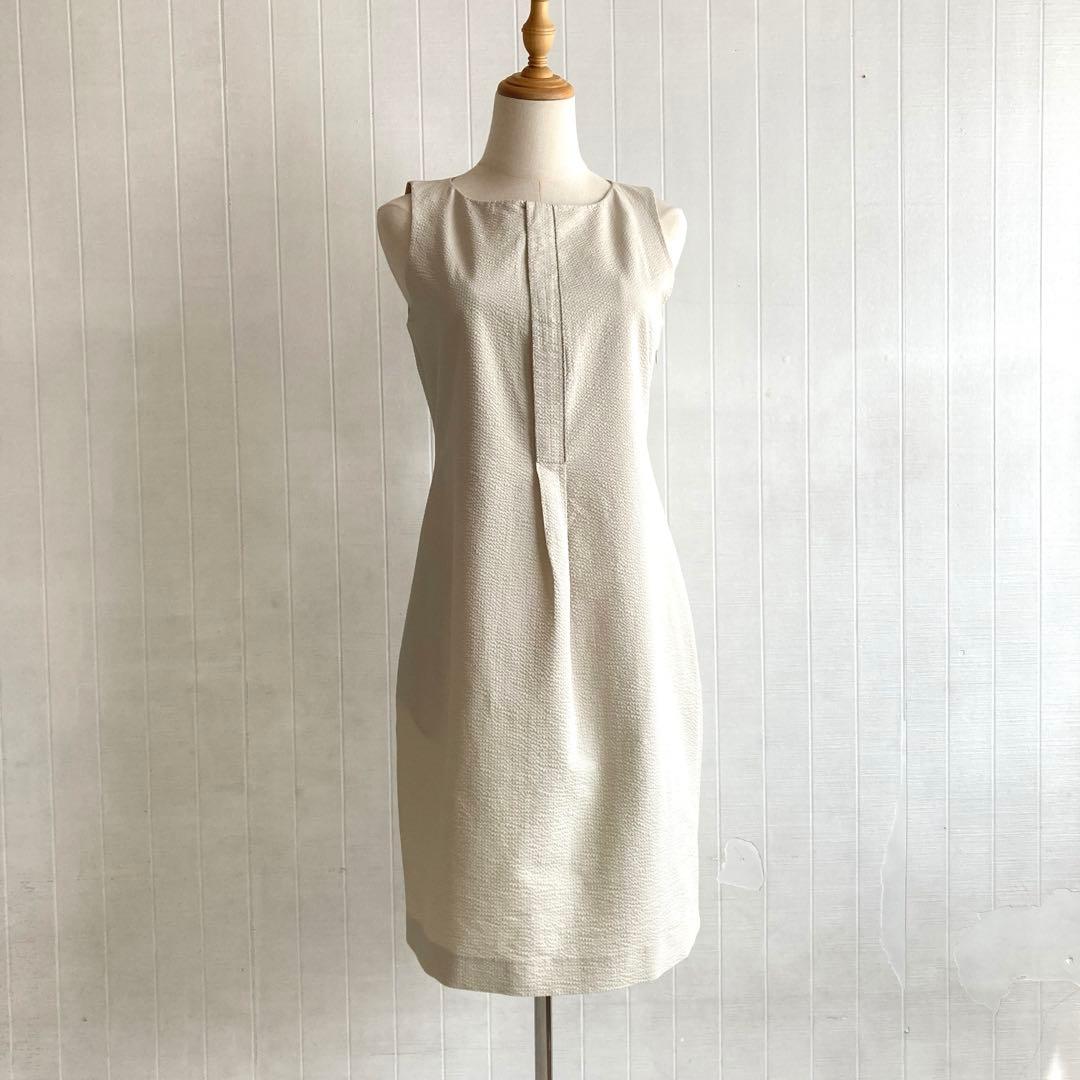 美品☆ファビアナフィリッピ　シアサッカーワンピース　ノースリーブ　ラインストーン