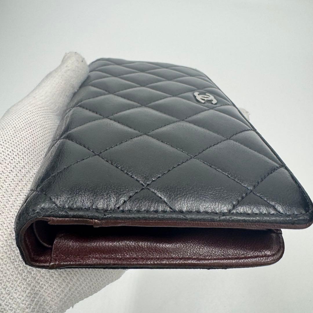 CHANEL シャネル マトラッセ ラムレザー 2つ折り 長財布 ブラック