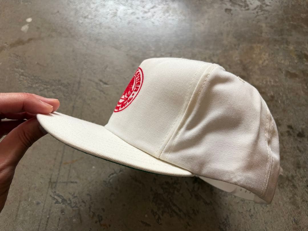スーパーレアUSA製DisneyWorld EPCOT CENTERキャップ