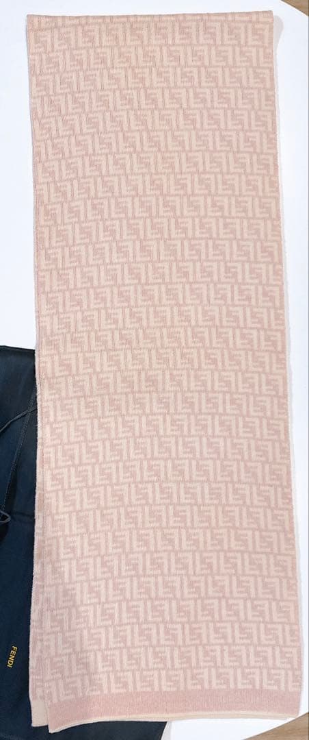 フェンディ FENDI ズッカ柄マフラー ベージュ ピンク 総柄