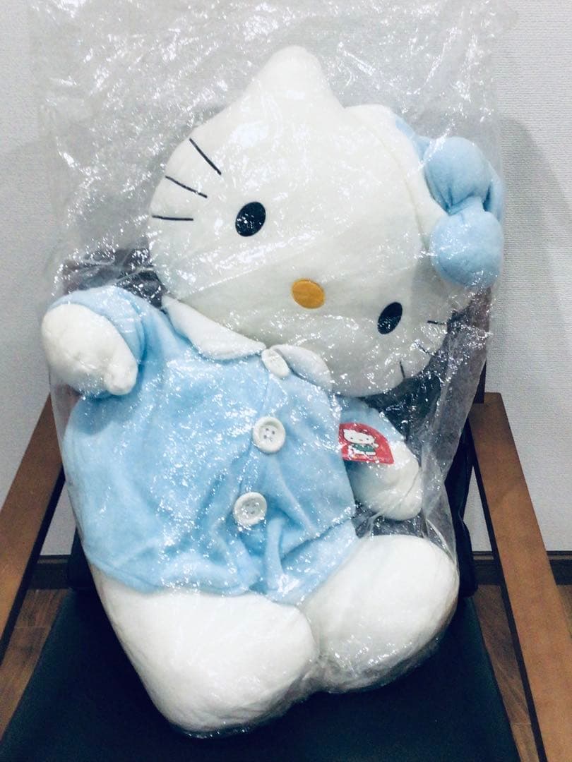 2001年 日本限定 ハローキティ 特大 ぬいぐるみ パジャマ 水色 未使用品
