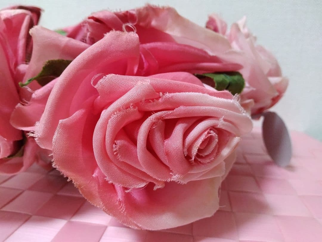アンティーク フランス ピンク 薔薇の布花 小物入れ