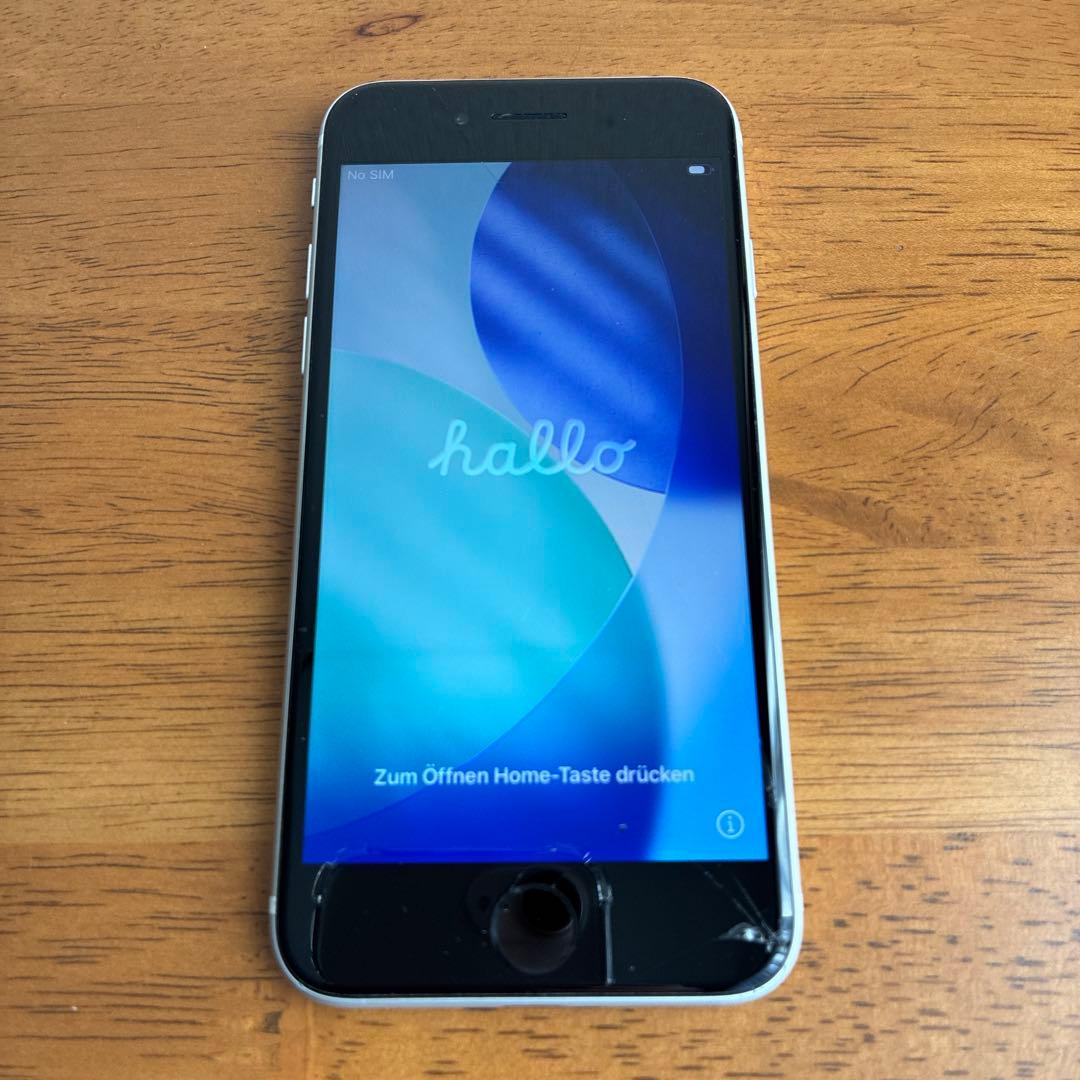 【動作品】Apple iPhone SE 64GB ホワイト SIMフリー 箱有