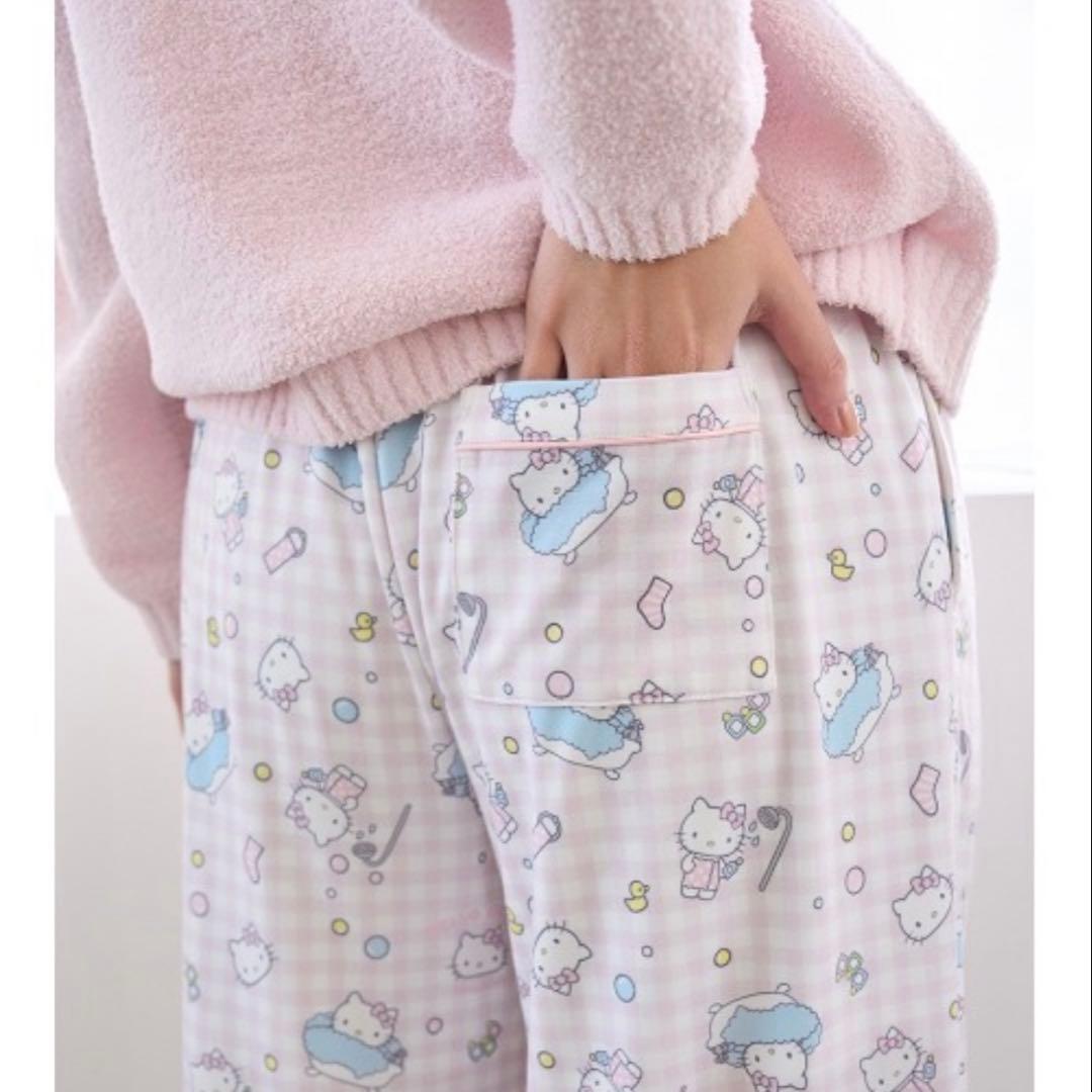 【新品】スナイデルホーム　キティ総柄　パジャマ上下　シャツパンツ　ピンク