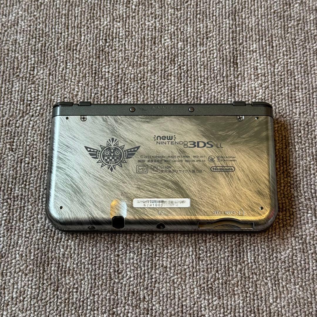 Newニンテンドー3DS LL モンスターハンター4G 上IPS搭載 3-022