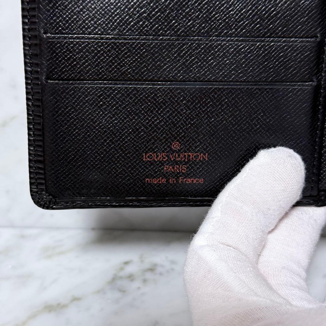 LOUIS VUITTON ルイヴィトン エピ 二つ折り財布 ブラック 黒