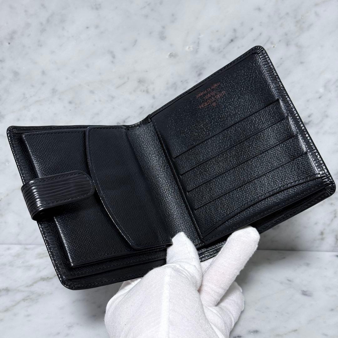 LOUIS VUITTON ルイヴィトン エピ 二つ折り財布 ブラック 黒