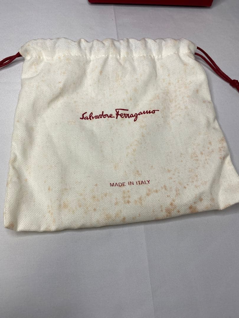 Salvatore Ferragamo フェラガモ カチューシャ 黒 使用頻度少