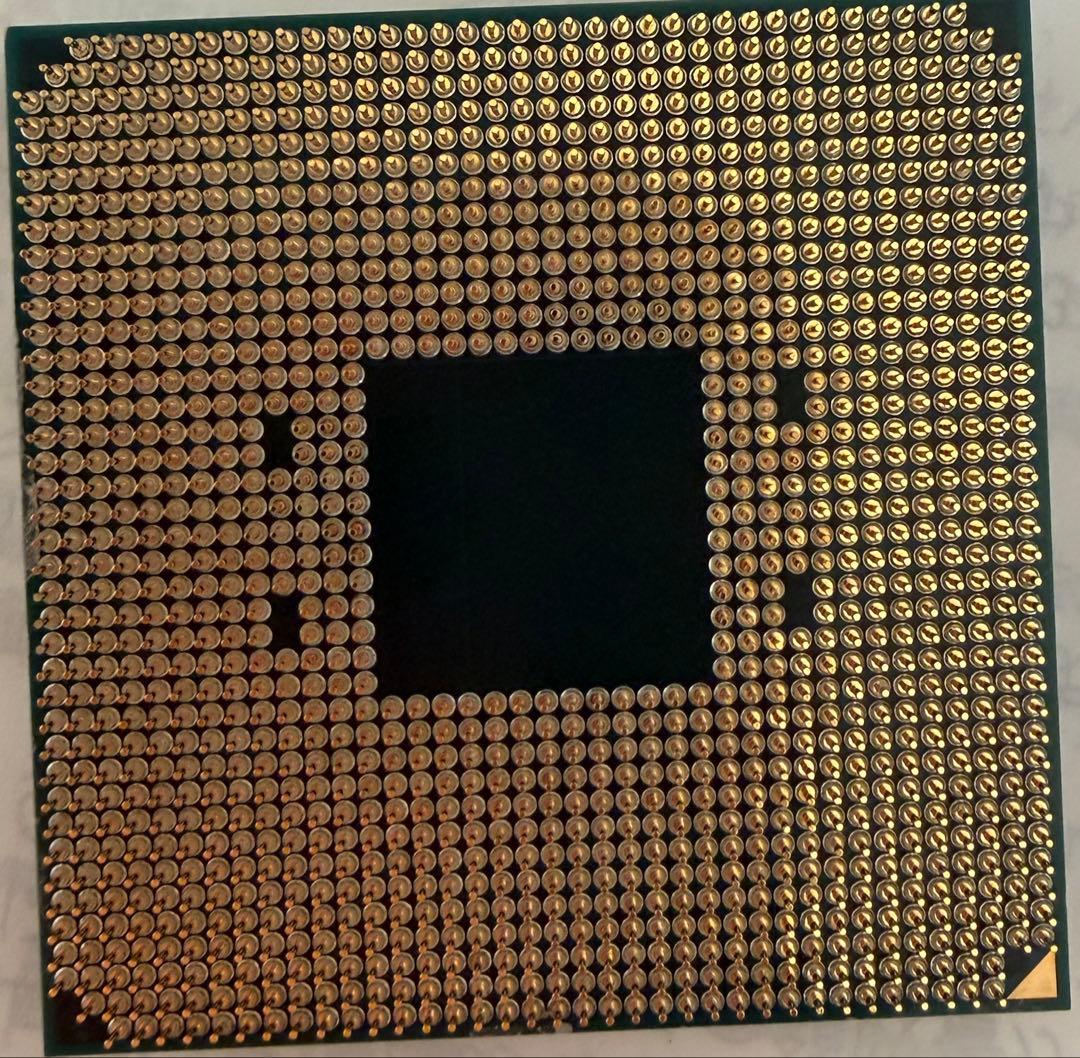 AMD Ryzen 7 5800X3D CPU AM4 動作確認済み