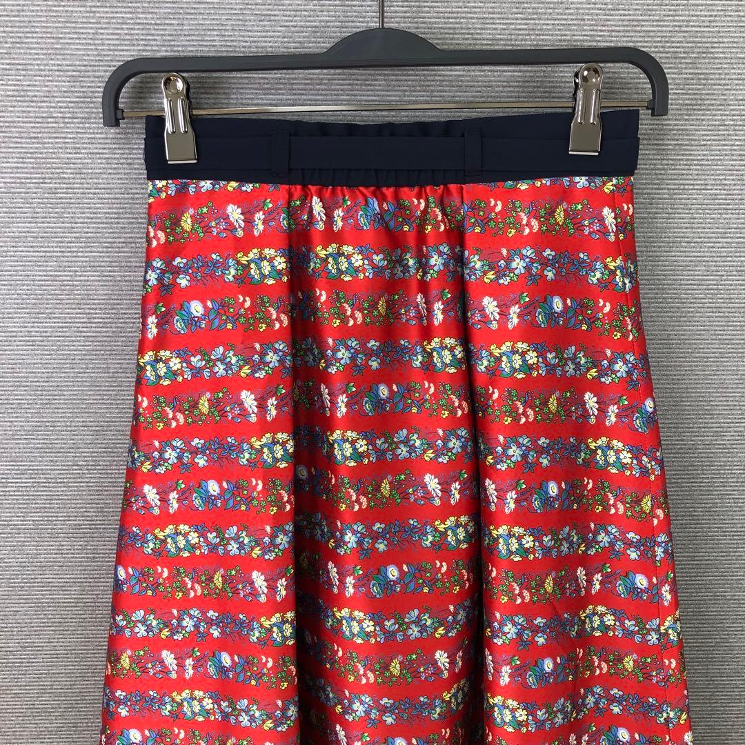 未使用品 LOULOU WILLOUGHBY ボーダーフラワースカート レッド