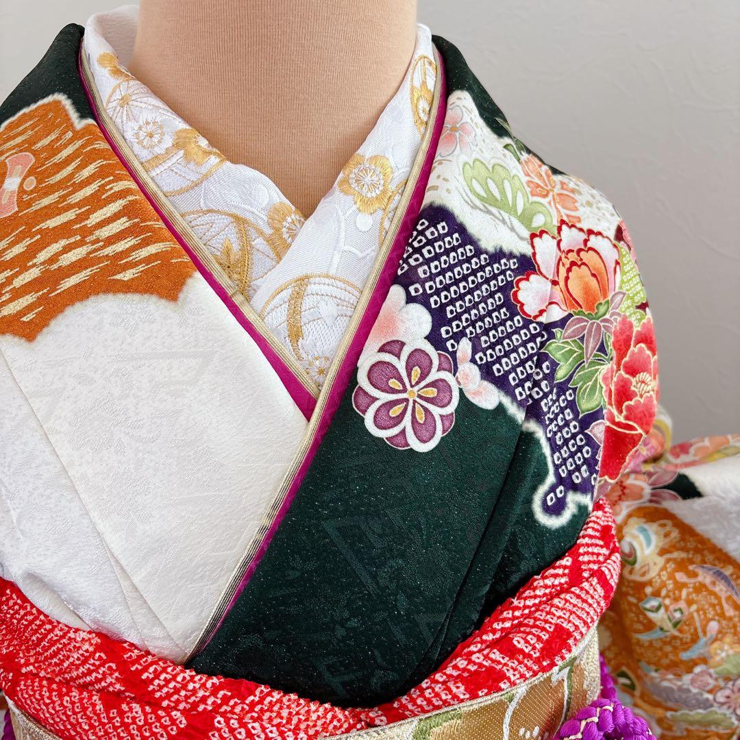 新品正絹振袖フルセット　王道古典柄　銀通し駒刺繍　成人式　緑