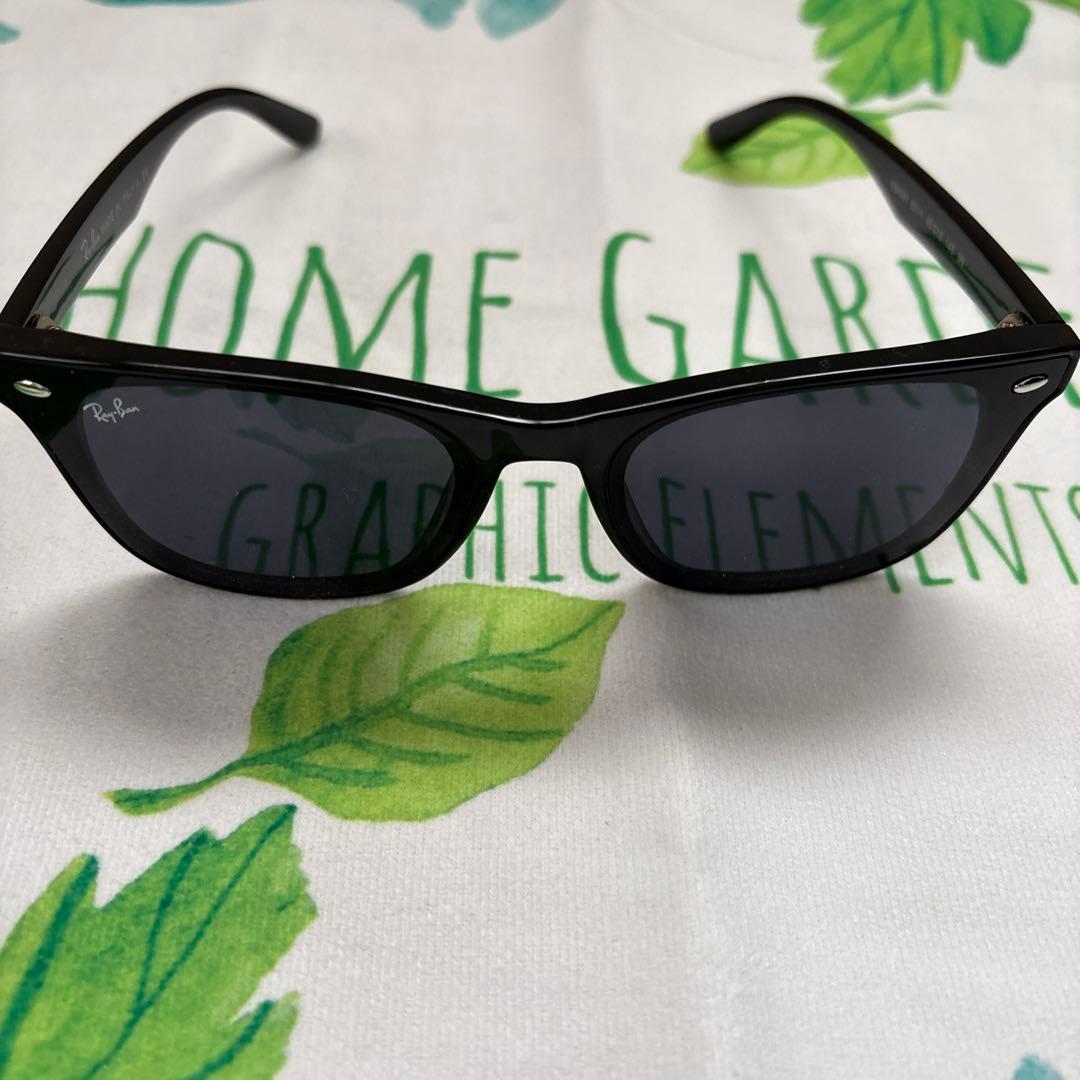 Ray-Ban レイバン RB4391 601/1 65-18